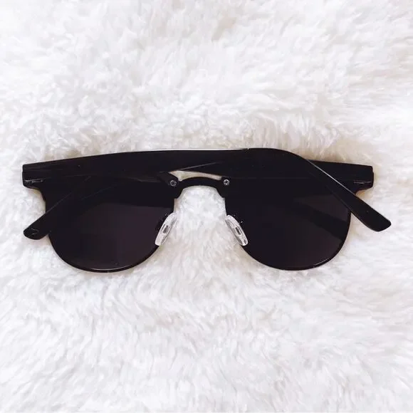Thalia Black Sleek Modern Sunglasses - Picture 9 of 11